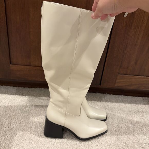 New Vince Camuto Women's Sangeti Wide Calf (XC) Boot Ivory Leather size 7 Wide - Picture 2 of 12